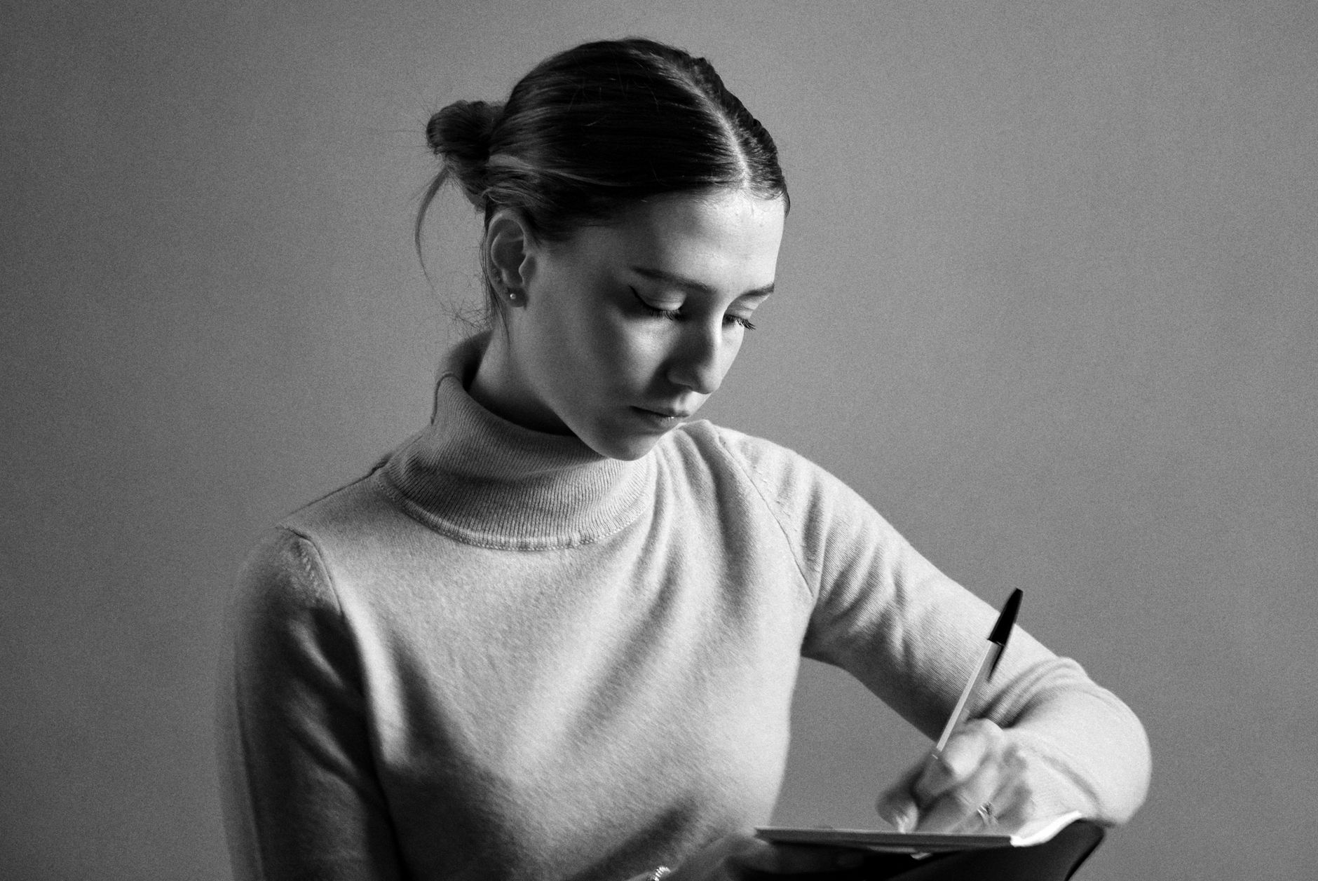 Author Aria Lin